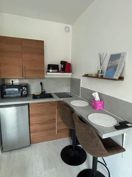First Apartment Bourges Ngoại thất bức ảnh